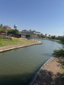 環水公園 世界一美しいスタバ